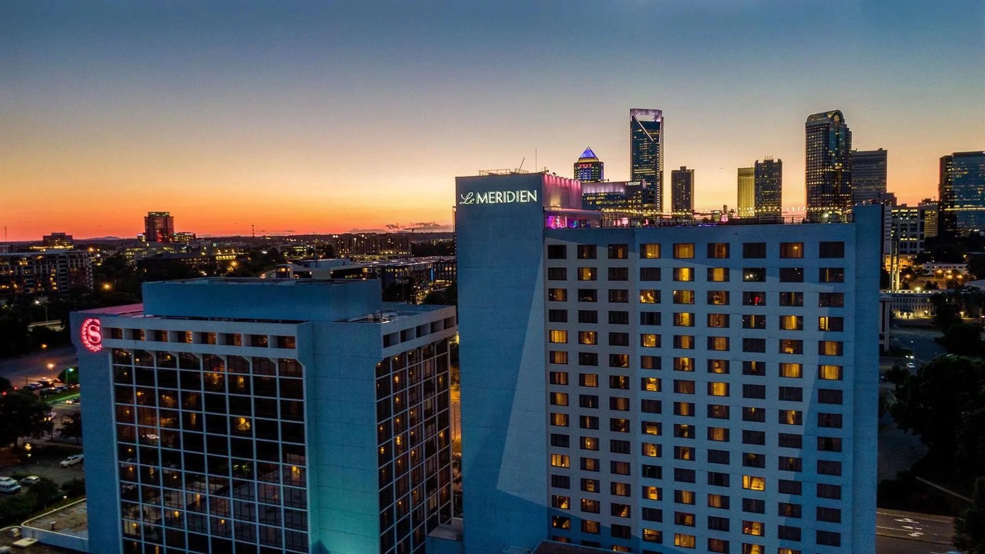Le Meridien Charlotte Hotel